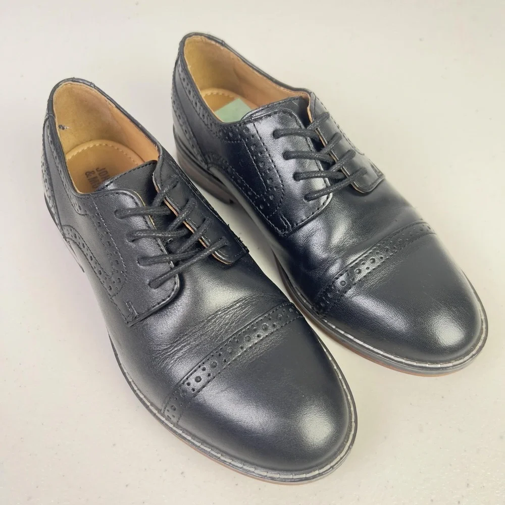 Johnston & Murphy Shoes Boys Size 1 Black Leather Cap Toe Oxford Dress Formal